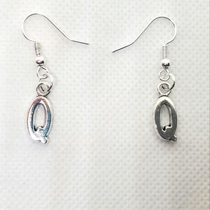 7/$10 Q Initial Earrings, NEW